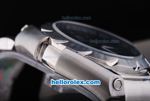Tag Heuer Professional 200 Meters Chronograph Quartz with Black Dial and White Bezel-Small Calendar - Click Image to Close